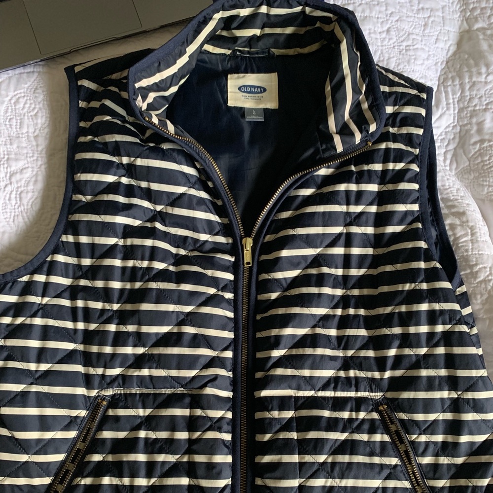 Old Navy White & Navy Stripe Vest